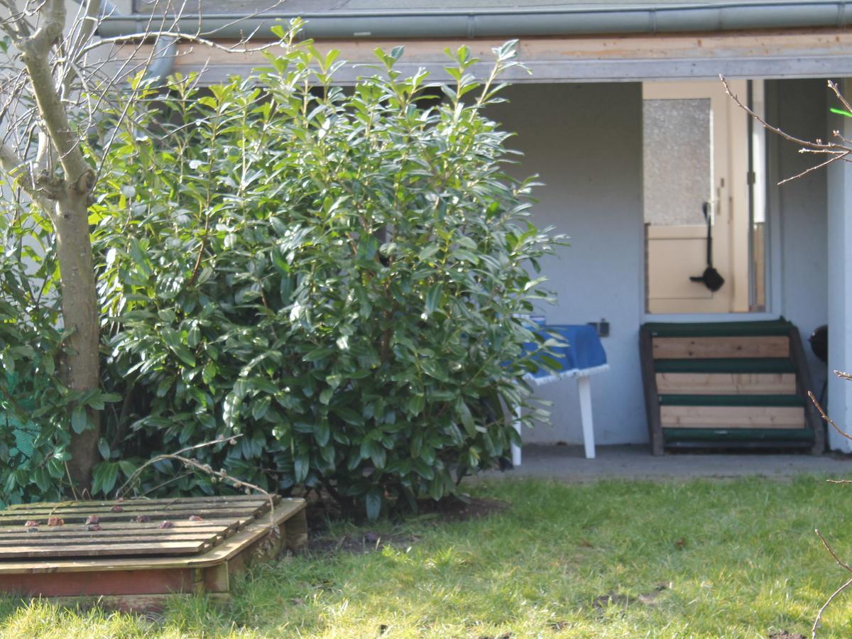 Spacious Bungalow Near Sea In Grundshagen 외부 사진